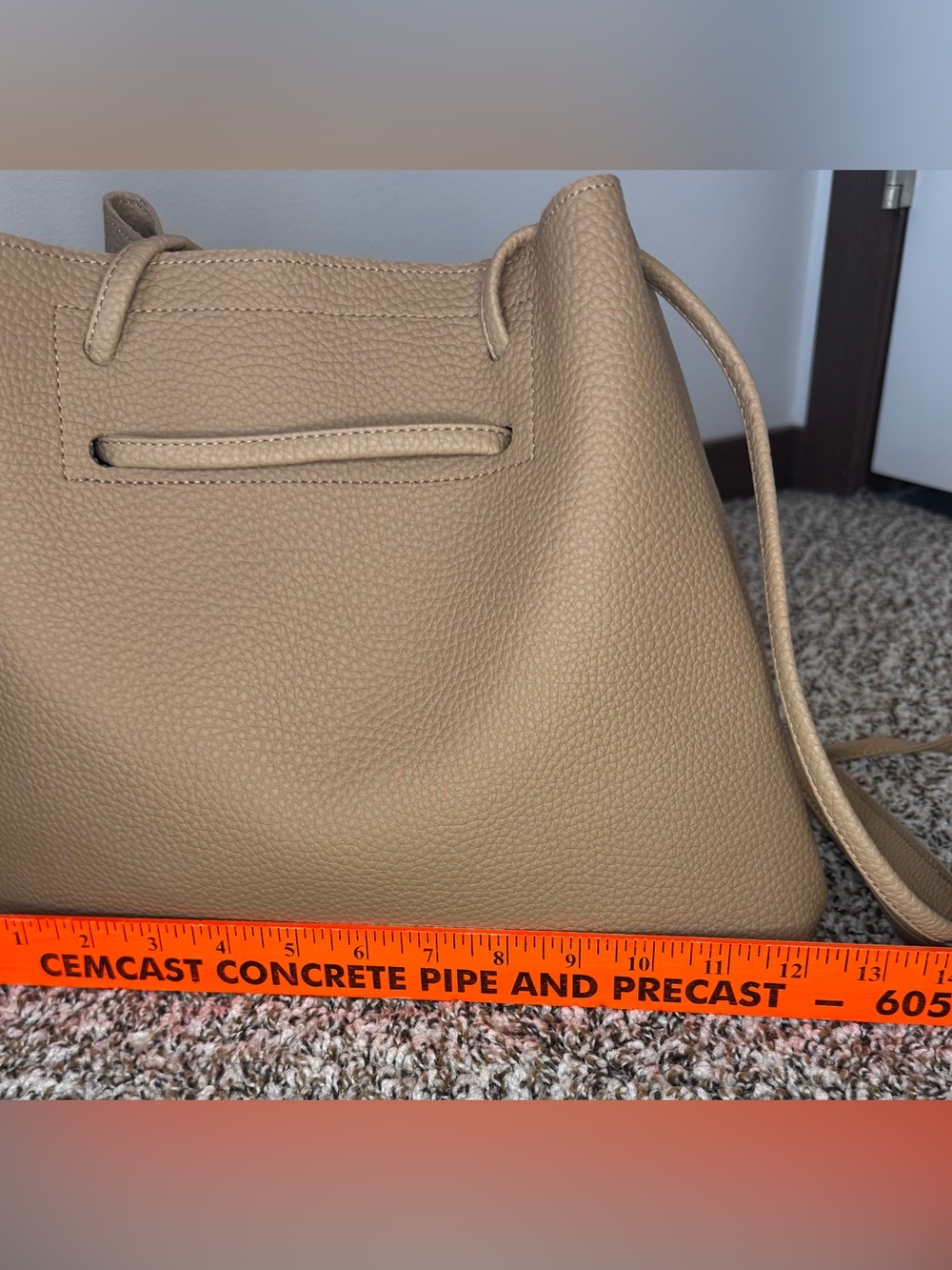 8 Other Reasons Beige Pebbled Faux Leather Tote Bag Minimalist Shoulder Purse - Picture 12 of 13